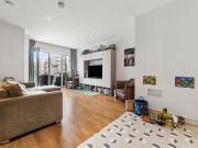 2 bedroom property in Spinnaker House, Juniper Drive,...
