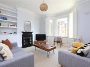 2 bedroom property in St Ann's Hill, Wandsworth,...