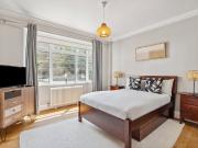 2 bedroom property in Stourcliffe Close, Stourcliffe...