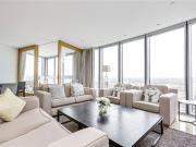 2 bedroom property in The Tower, 1 St. George Wharf,...
