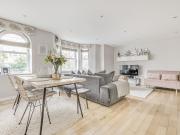 2 bedroom property in Wendle Square, Battersea, London,...
