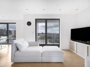 2 bedroom property in Wilson Tower, 16 Christian Street,... 2 bedroom property in Wilson Tower, 16 Christian Street,...