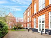 2 bedroom property in Wollaton House, 7 Batchelor...