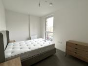 2 bedroom property to let in Belgrave Village,...