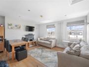 2 bedroom property to let in Chesson Road, London, W14...