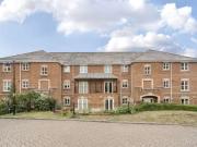 2 bedroom property to let in Chichester House, Hillcroft...