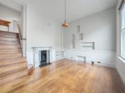 2 bedroom property to let in Harrington Gardens, South...