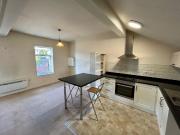 2 bedroom property to let in High Street, New...