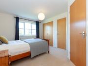 2 bedroom property to let in Lady Place, Sutton...