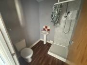 2 bedroom property to let in Neath Road, Plasmarl,...