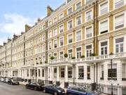 2 bedroom property to let in Queen's Gate Gardens,...