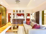 2 bedroom property to let in Warwick Square, London,...