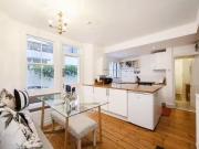 2 bedroom property to let in Winders Road, London, SW11... 2 bedroom property to let in Winders Road, London, SW11...