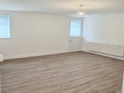 2 bedroom property to let in Winifred Road, NEATH £700 pcm