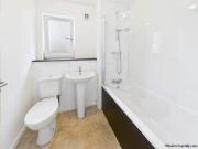 2 bedroom property to rent in Motherwell