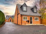 2 bedroom detached bungalow for sale