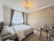 2 bedroom purpose built flat in North Finchley, N1