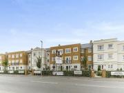 2 Bedroom Retirement Property For Sale In 32 London...