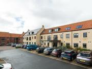 2 Bedroom Retirement Property For Sale In Ashwood Close,...