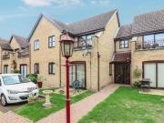 2 bedroom retirement property for sale in Russell Court...