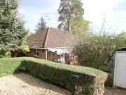 2 Bedroom Semi detached Bungalow For Rent In Eastleigh,...