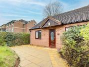 2 Bedroom Semi detached Bungalow For Rent In Mapperley,...