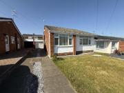 2 bedroom semi detached bungalow for sale in Lynwood...