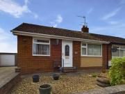 2 Bedroom Semi detached Bungalow For Sale In Nafferton,...