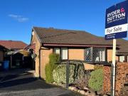 2 Bedroom Semi detached Bungalow For Sale In Oldham,...
