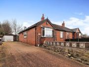 2 Bedroom Semi detached Bungalow For Sale In Wakefield