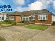 2 Bedroom Semi detached Bungalow For Sale In Wickford, Essex
