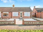 2 bedroom Semi Detached Bungalow to rent, Millstream...
