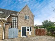 2 Bedroom Semi Detached House