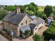 2 Bedroom Semi Detached House