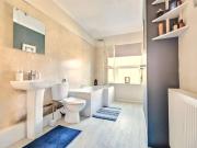 2 Bedroom Semi Detached House