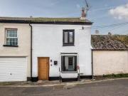 2 bedroom semi detached house for rent in 3 Queen...