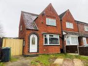 2 bedroom semi detached house for rent in Cranmore Road,...
