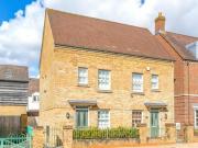 2 Bedroom Semi detached House For Rent In East Wichel,...