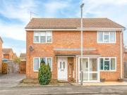 2 Bedroom Semi detached House For Rent In Haydon Wick,...
