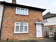 2 Bedroom Semi detached House For Rent In Kingston