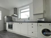 2 Bedroom Semi detached House For Rent In Leeds
