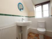 2 bedroom semi detached house for rent in London Road,...
