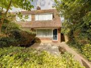 2 bedroom semi detached house for rent in Mansfield...