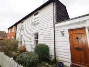 2 bedroom semi detached house for rent in Mimram Walk,...