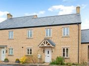2 Bedroom Semi detached House For Rent In Moreton in...