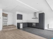 2 Bedroom Semi detached House For Rent In North...