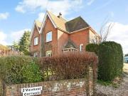 2 Bedroom Semi detached House For Rent In North Mundham,...