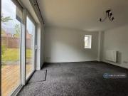 2 bedroom semi detached house for rent in Pierce Close,...