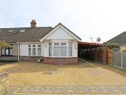 2 Bedroom Semi detached House For Rent In Romford, London