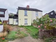 2 bedroom semi detached house for rent in Rushmore Hill,...